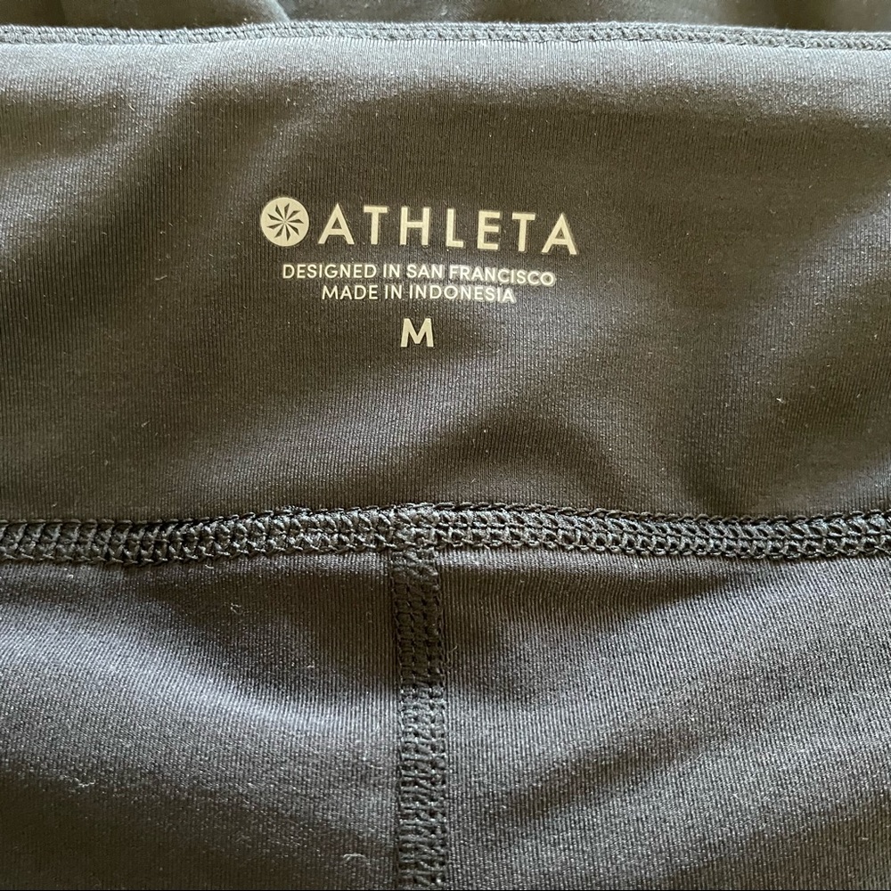 Athleta Women's Laser Run Black Lightweight Waterproof Tennis Activewear Skort M - Picture 8 of 9